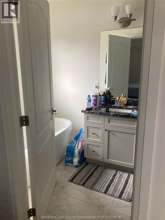 129 Whelan Property Photo 10