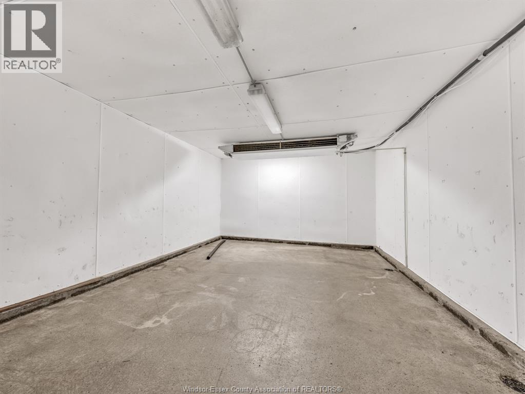 10417 Front Line Property Photo 9