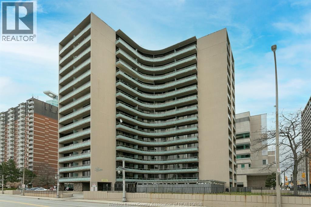 111 Riverside Drive East Unit# 116 Property Photo 2