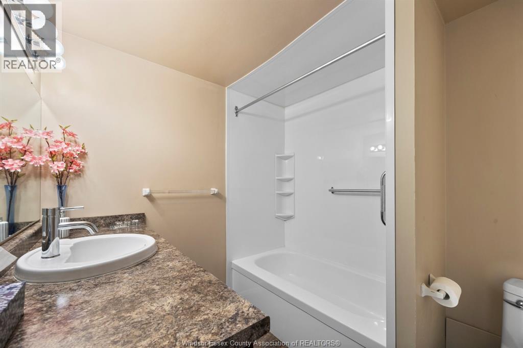 9099 Riverside Drive East Unit# 108e Property Photo 20