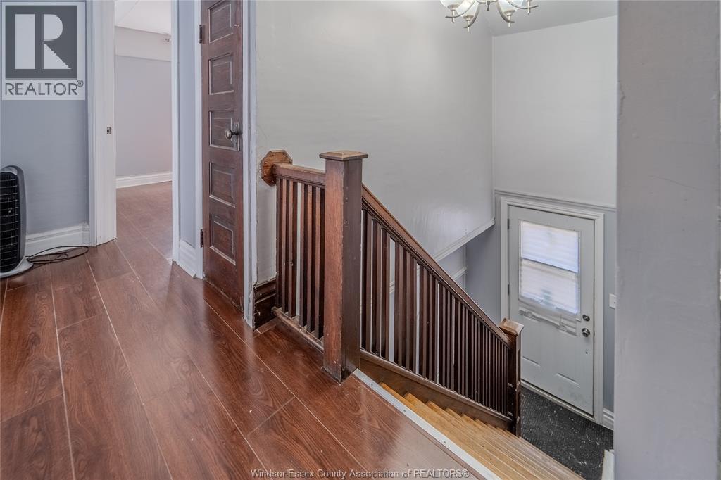 752 Windermere Road Unit# Upper Property Photo 4