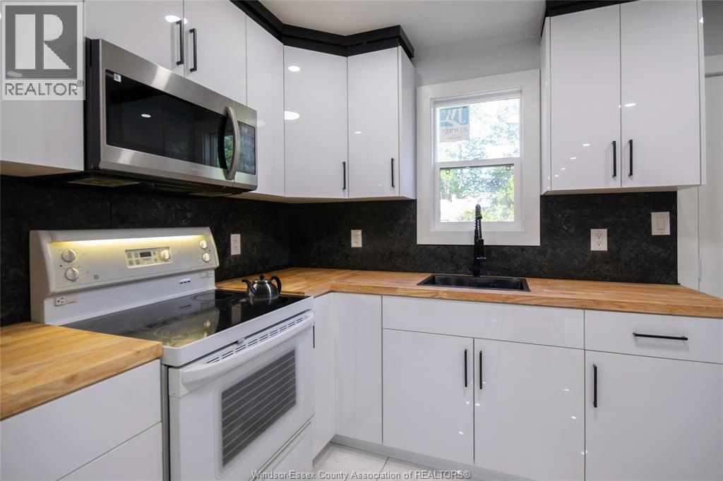 629 Stanley Property Photo 8