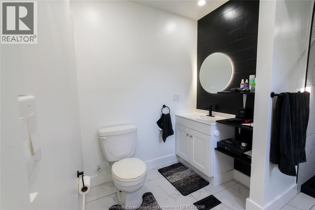 629 Stanley Property Photo 12