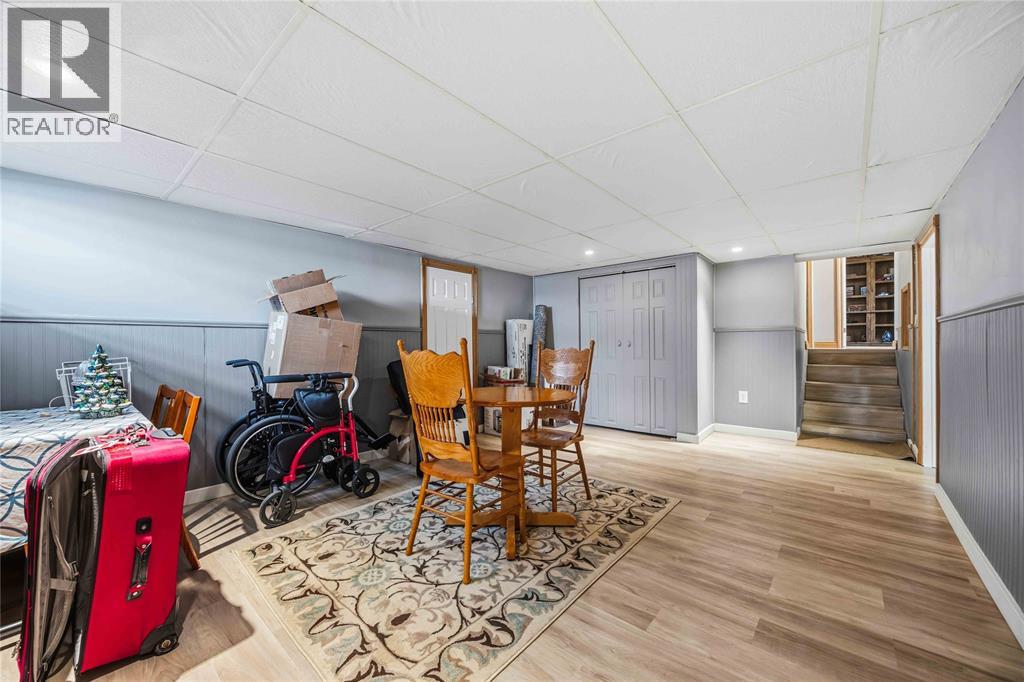 1577 Heather Court Property Photo 8