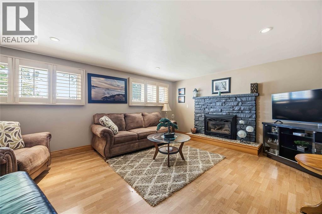 1577 Heather Court Property Photo 25