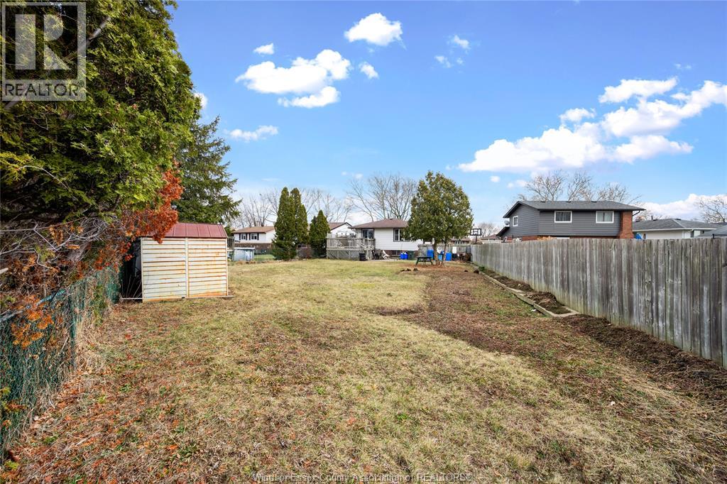 9606 Avery Lane Property Photo 10