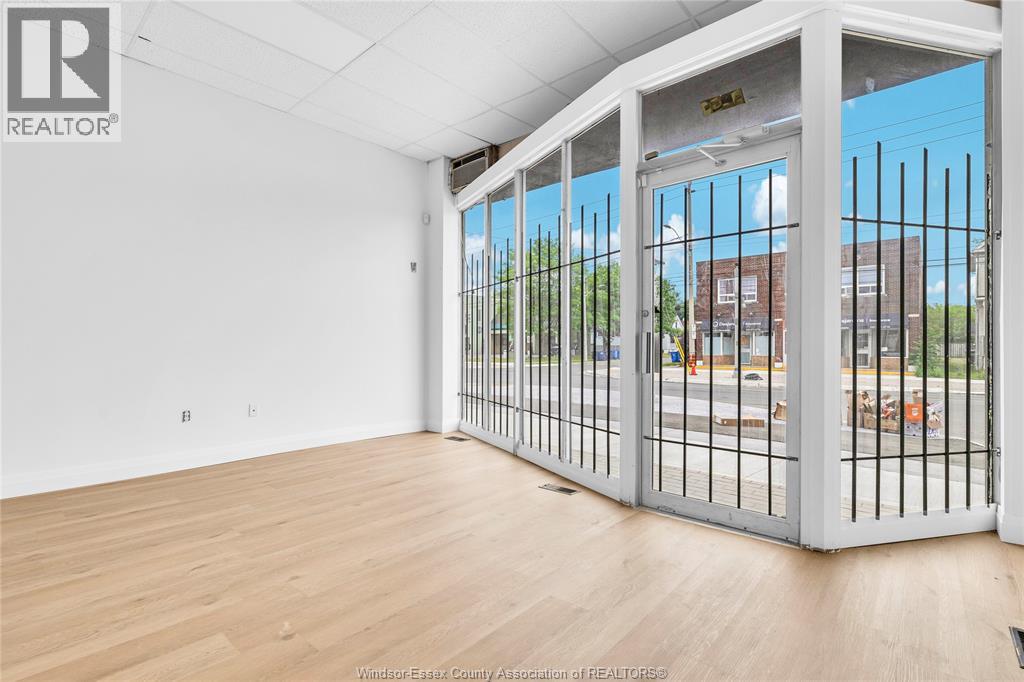 1610 University Avenue Property Photo 6