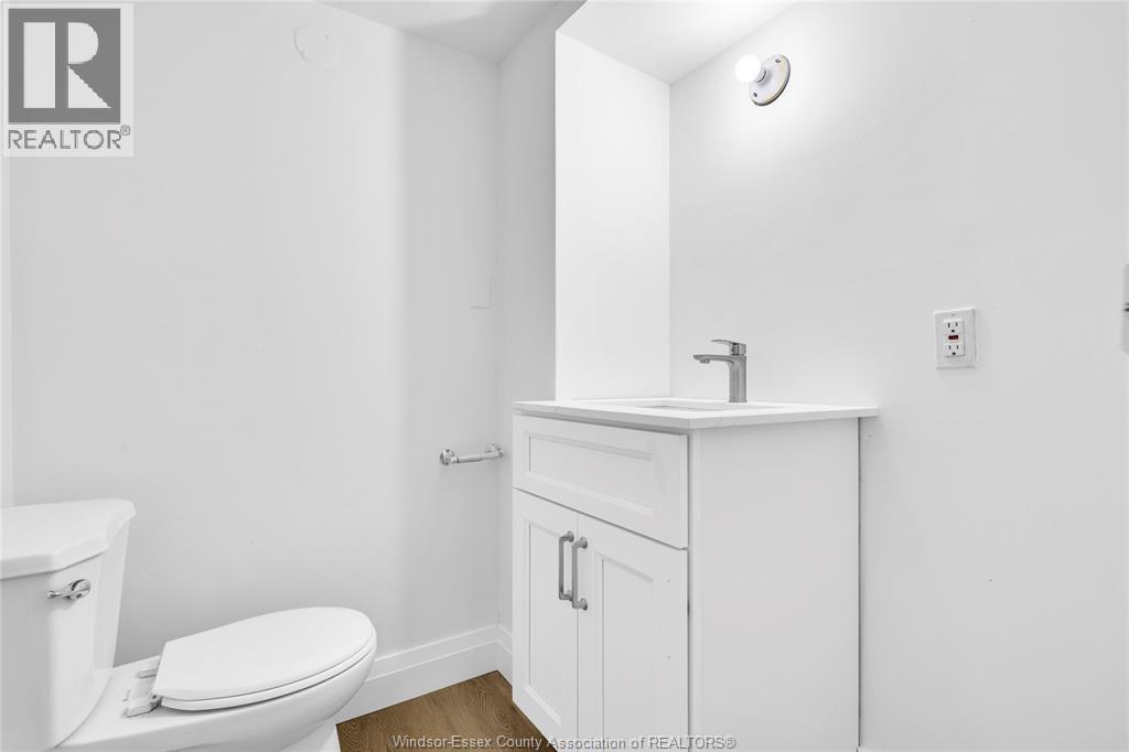 1610 University Avenue Property Photo 7