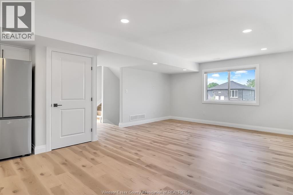 1844 Meighen Road Property Photo 6