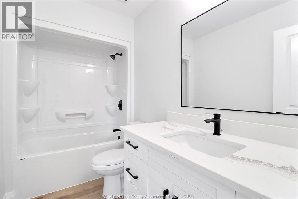 1844 Meighen Road Property Photo 11