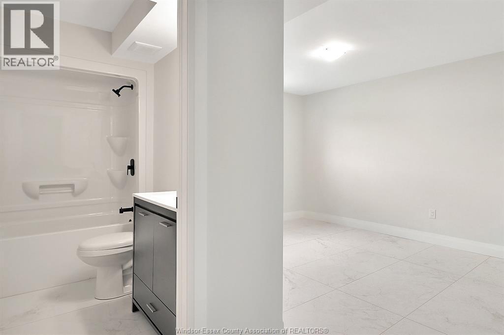 1844 Meighen Road Property Photo 16