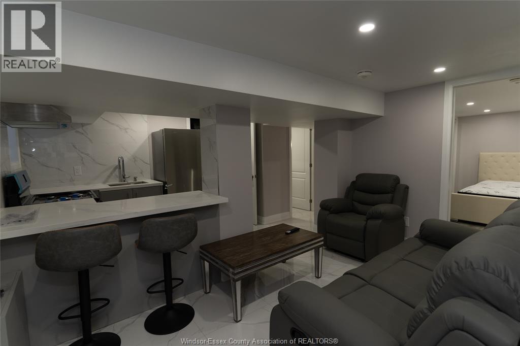 765 Dougall Avenue Property Photo 21