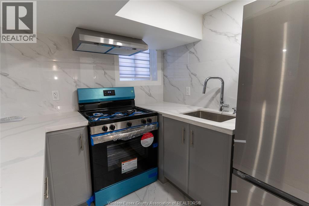 765 Dougall Avenue Property Photo 23