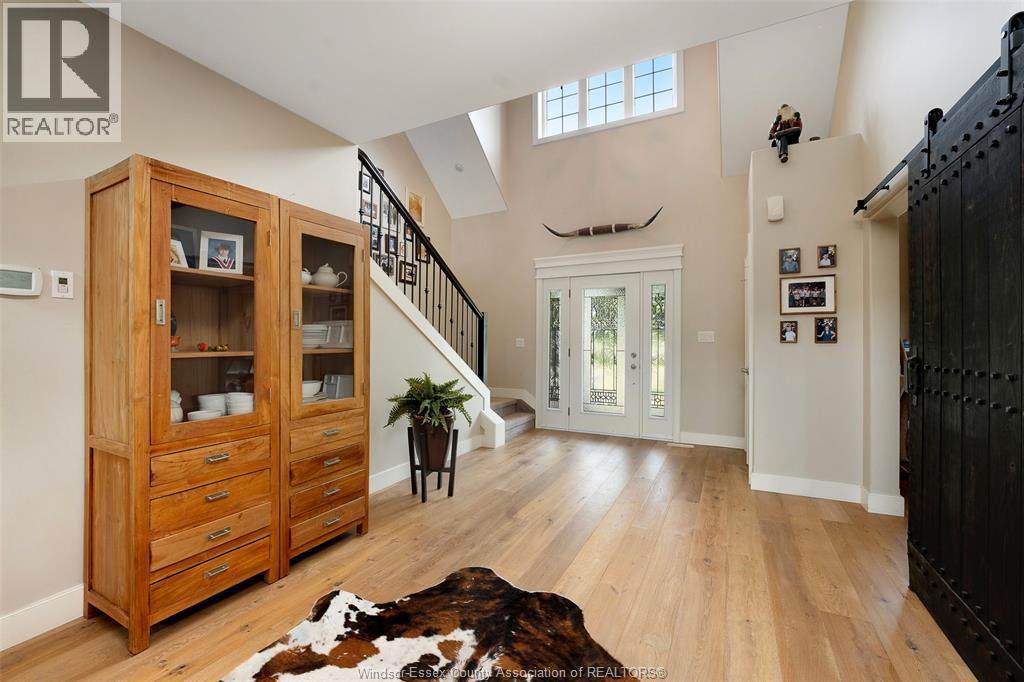 658 Talbot Street East Property Photo 21