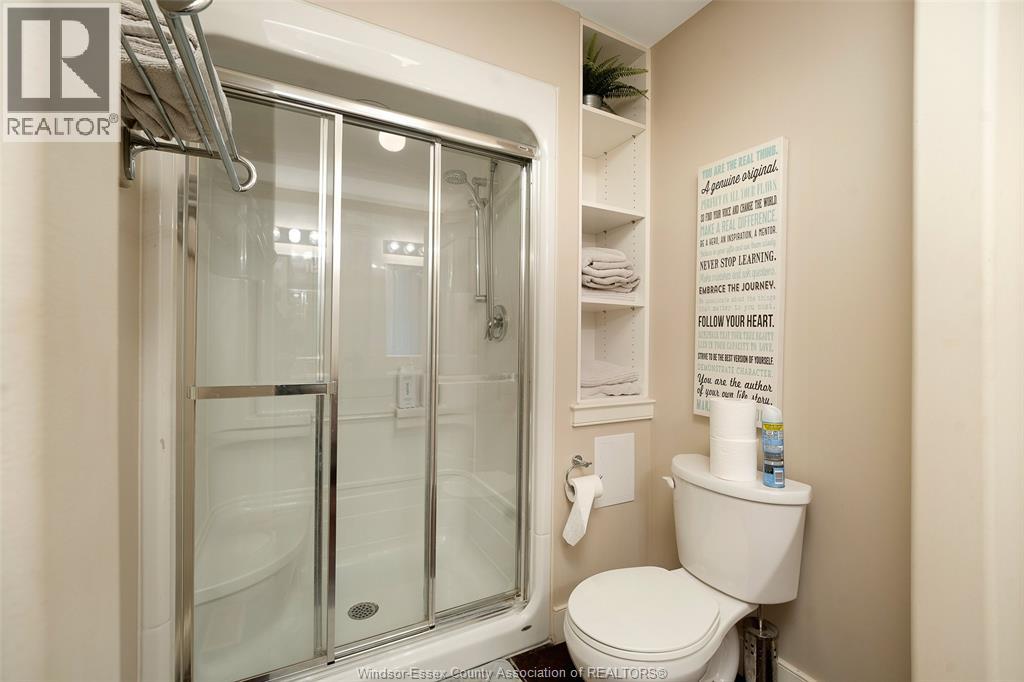 658 Talbot Street East Property Photo 29
