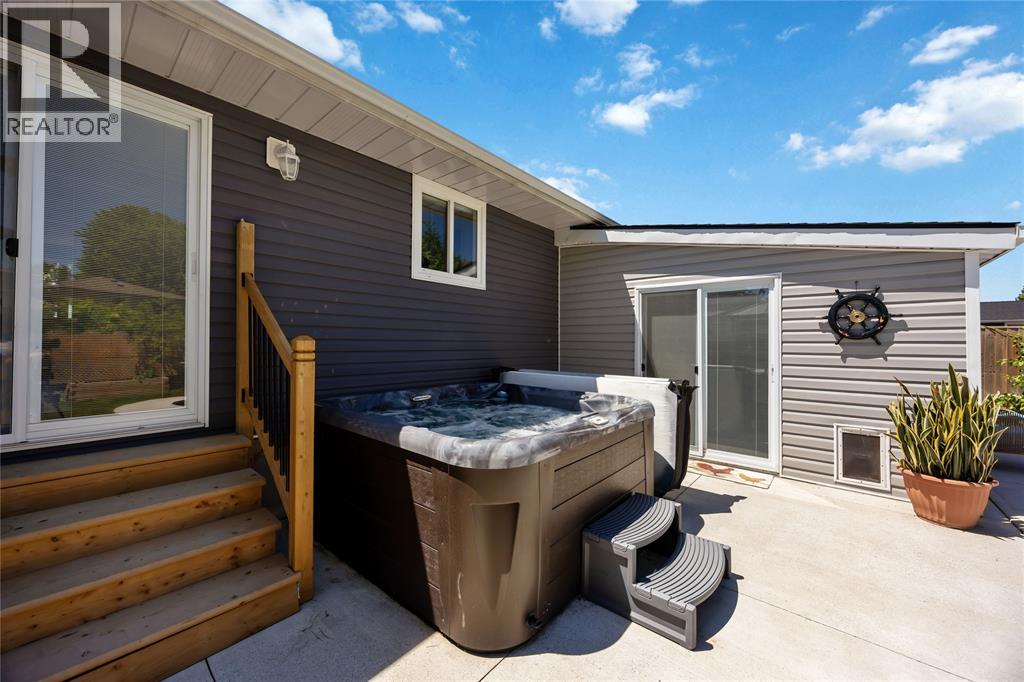 144 Templeton Crescent Property Photo 49