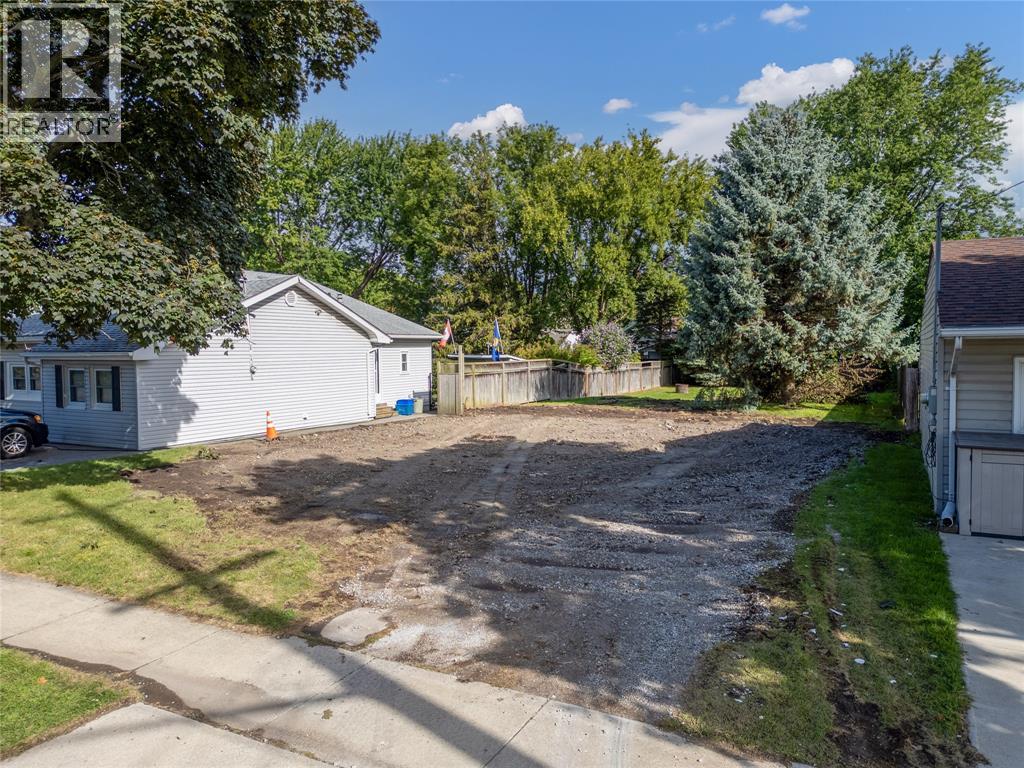 710 Alexandra Avenue Property Photo 1