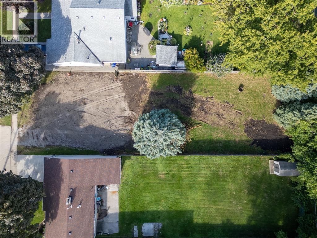 710 Alexandra Avenue Property Photo 2