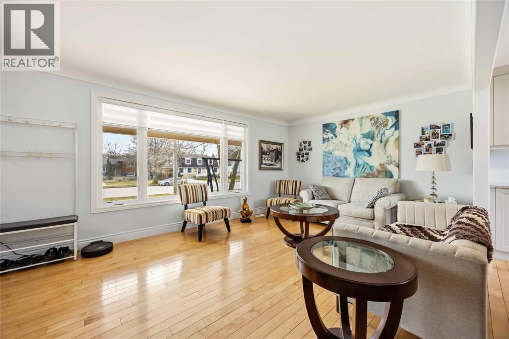 1104 Cathcart Boulevard Property Photo 6