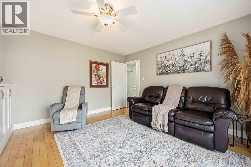 1104 Cathcart Boulevard Property Photo 13