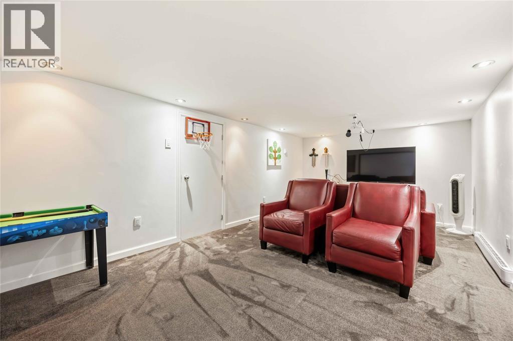 1104 Cathcart Boulevard Property Photo 27