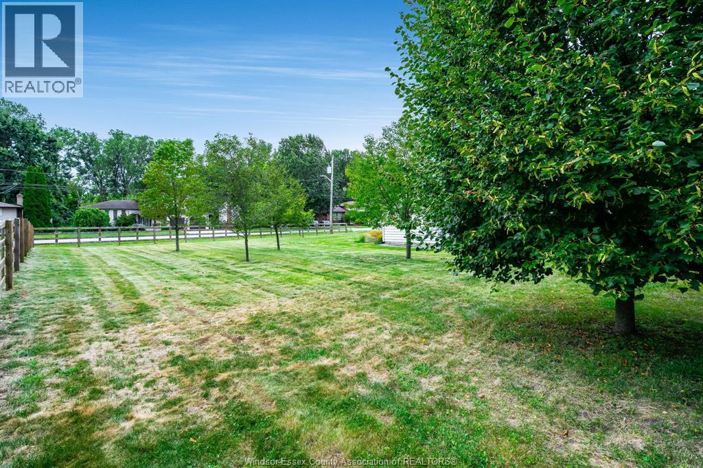 V/l Bouffard Property Photo 6