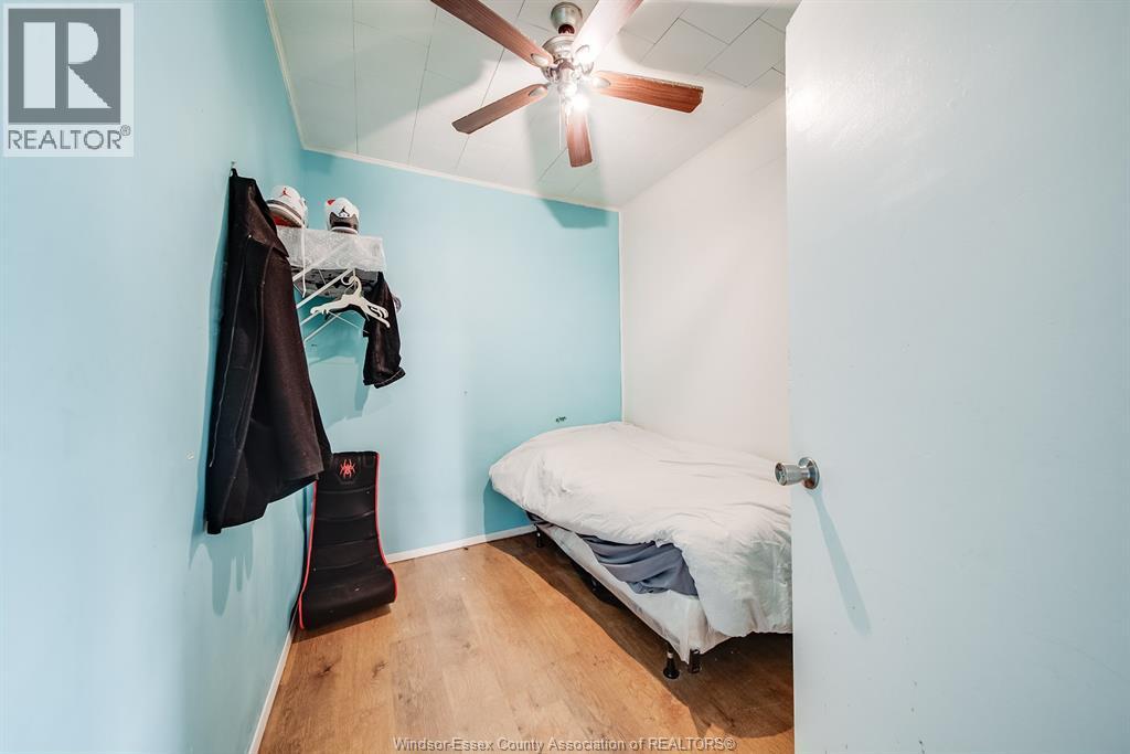 40 Queen Property Photo 8