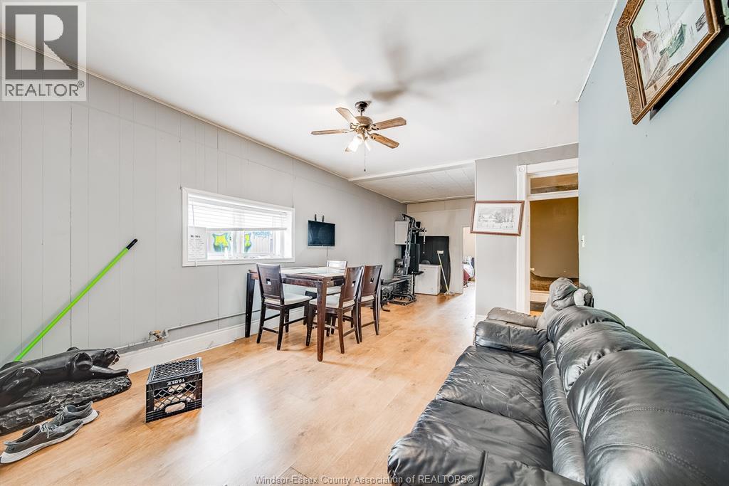 40 Queen Property Photo 14