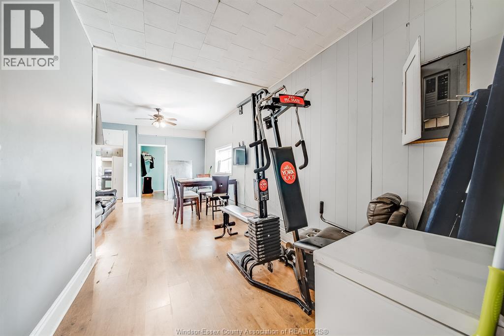 40 Queen Property Photo 20