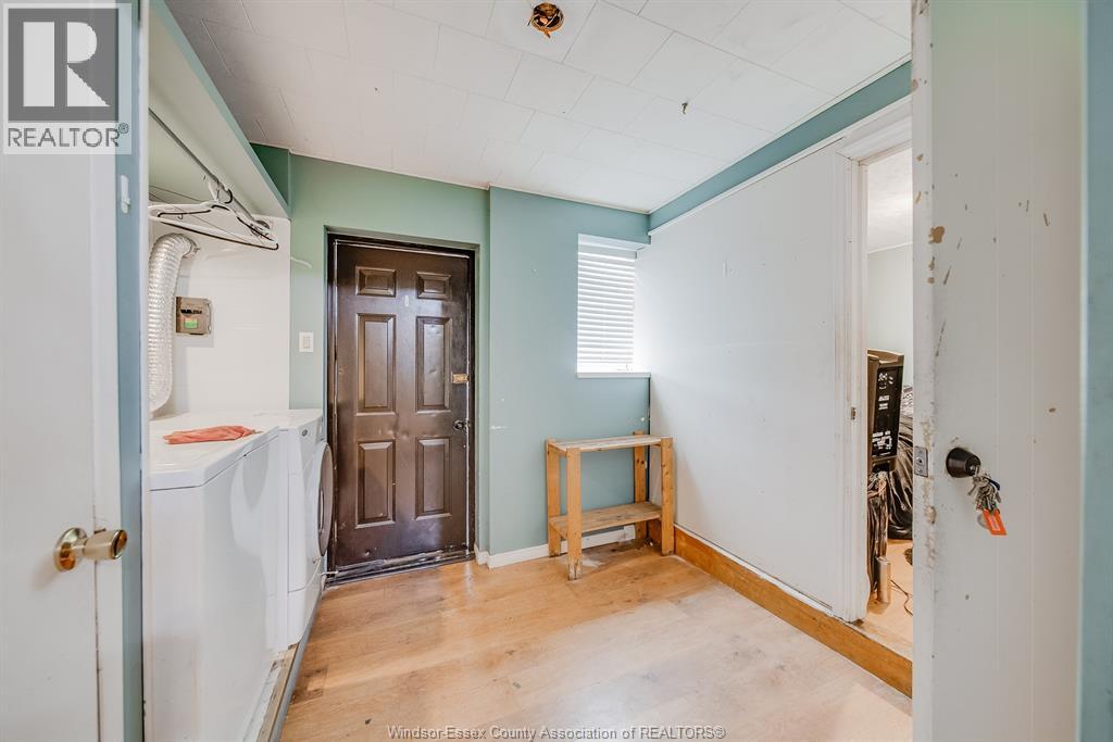 40 Queen Property Photo 21