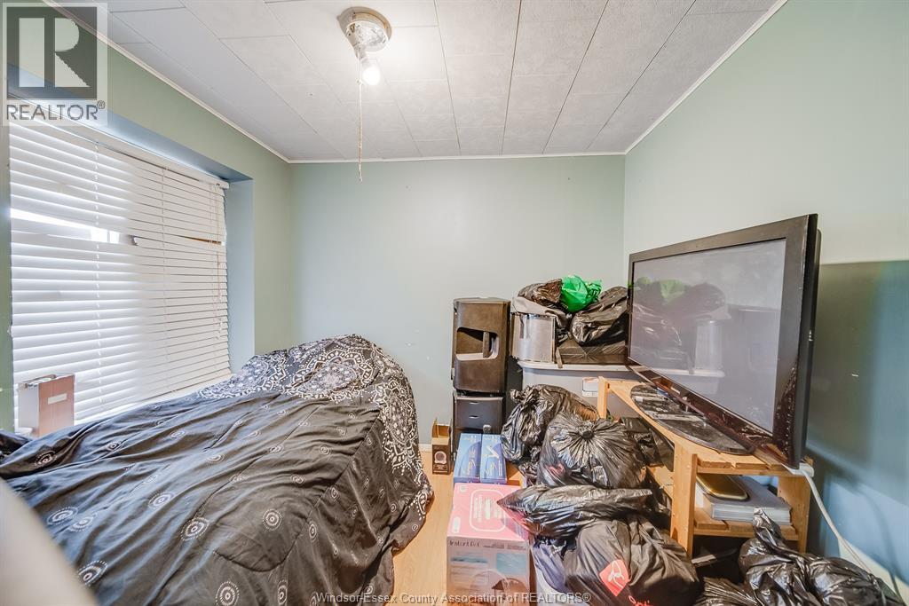 40 Queen Property Photo 24