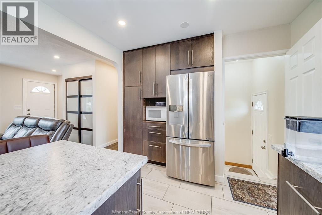 5210 Queen Elizabeth Drive Property Photo 14