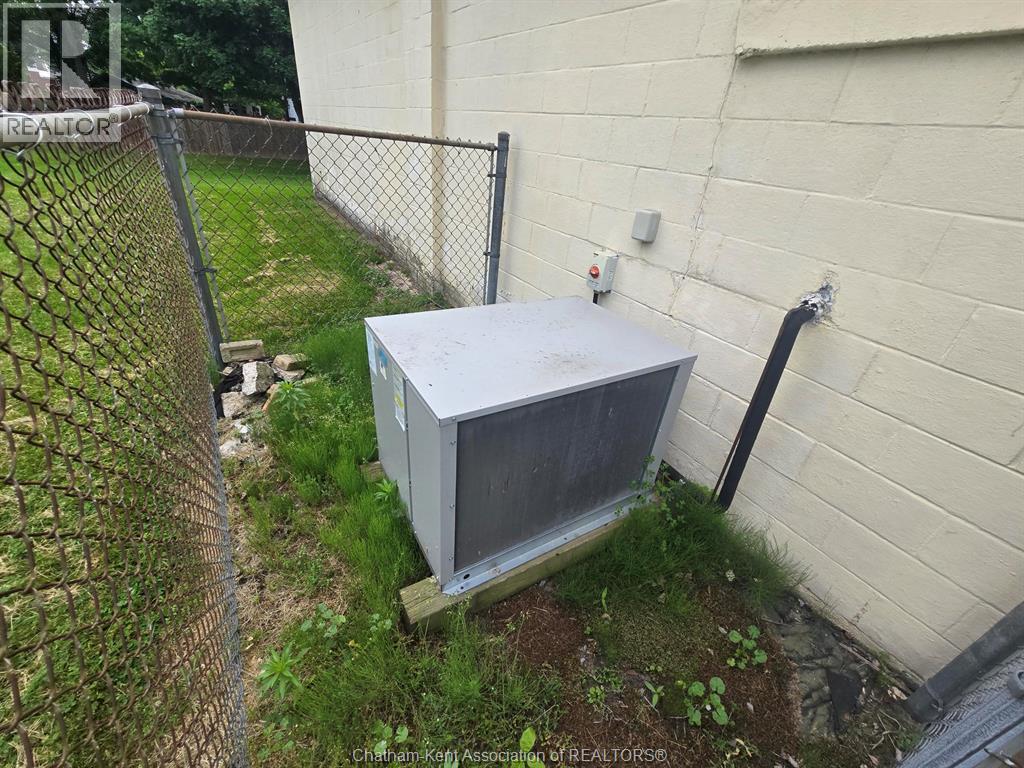 160 Oak Street Property Photo 20