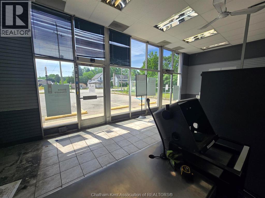 167 Queen Line Property Photo 5