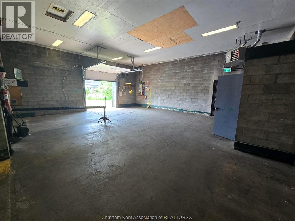 167 Queen Line Property Photo 6