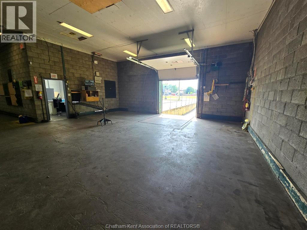 167 Queen Line Property Photo 8