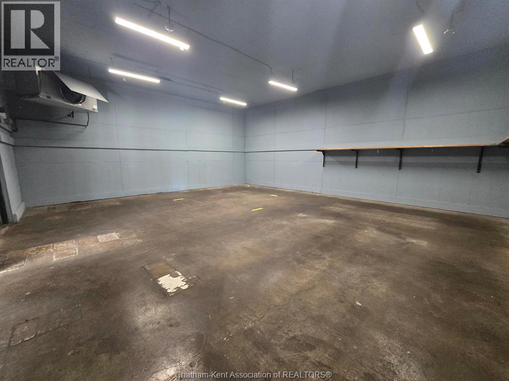 167 Queen Line Property Photo 14