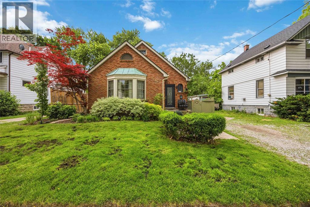 115 KATHLEEN AVENUE Property Photo 1