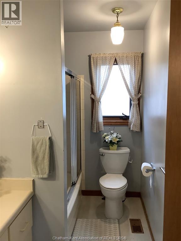 17 Country Lane Property Photo 18