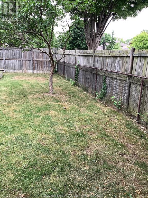 17 Country Lane Property Photo 30