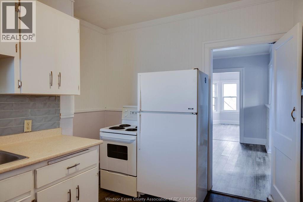 485 Louis Avenue Property Photo 10