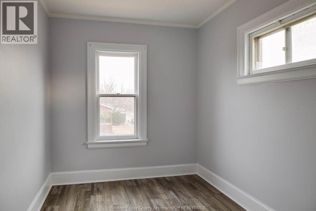 485 Louis Avenue Property Photo 11