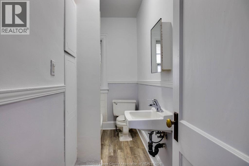 485 Louis Avenue Property Photo 13