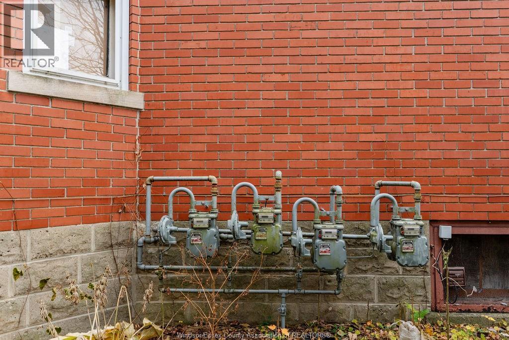 485 Louis Avenue Property Photo 19
