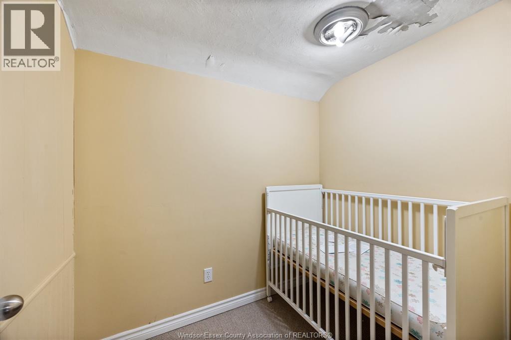 644 Partington Avenue Property Photo 8