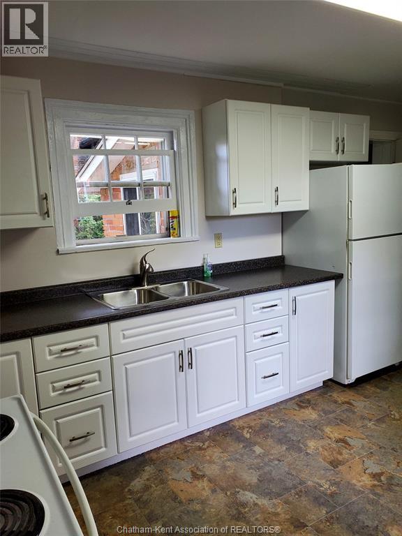 135 William Street South Property Photo 23