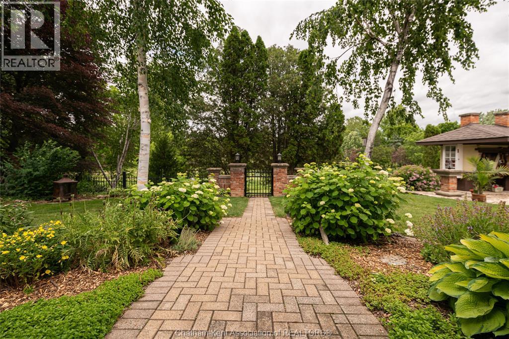 11 Algonquian Drive Property Photo 11