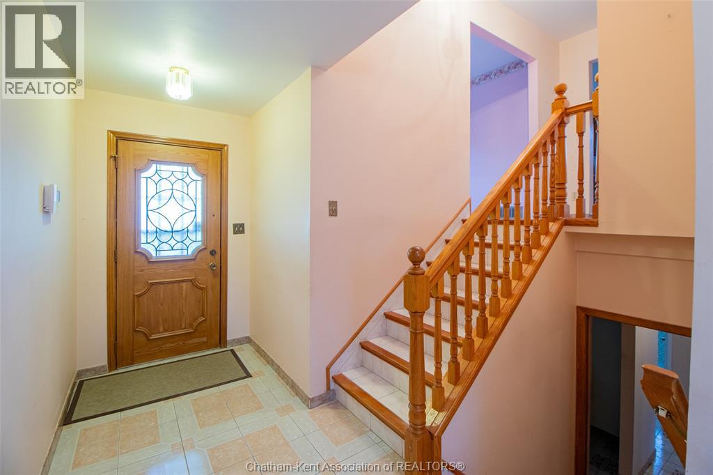 8 Regal Place Property Photo 3