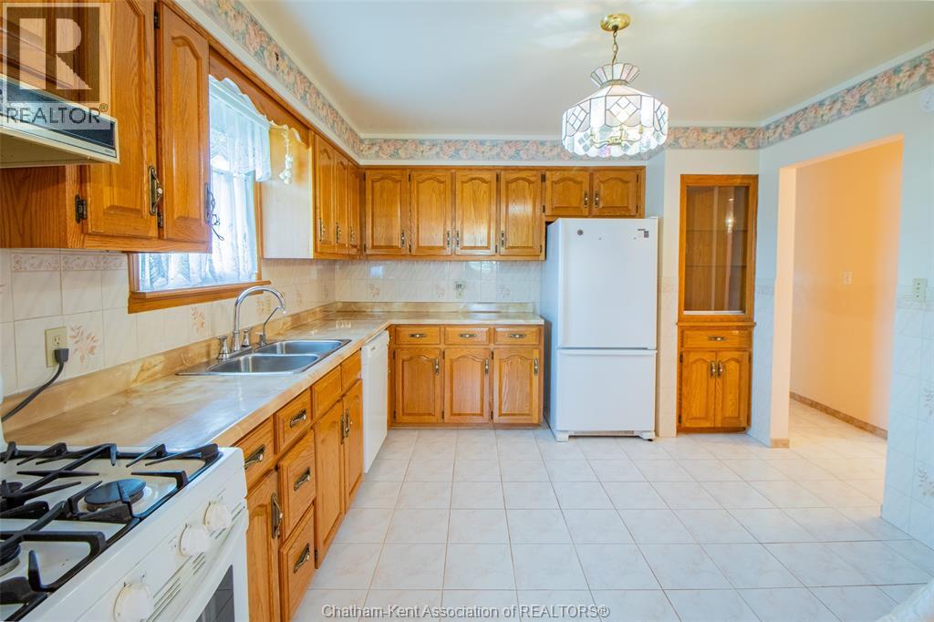 8 Regal Place Property Photo 6