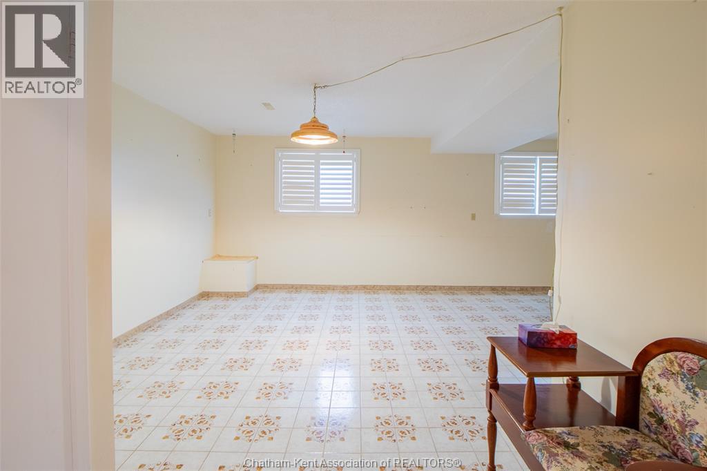 8 Regal Place Property Photo 17